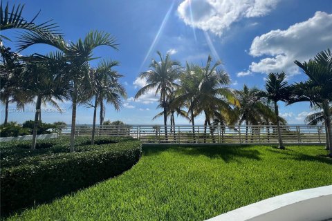 Copropriété à louer à Miami Beach, Floride: 2 chambres, 95.69 m2 № 61883 - photo 24