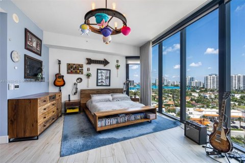 Condo in Sunny Isles Beach, Florida, 3 bedrooms  № 1221019 - photo 22