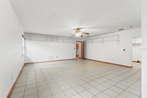 Casa en venta en Tampa, Florida, 2 dormitorios, 147.16 m2 № 1403336 - foto 9