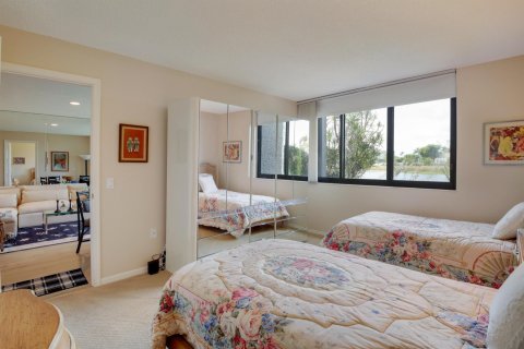 Condominio en venta en Lake Worth, Florida, 2 dormitorios, 90.86 m2 № 1100154 - foto 12