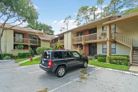 Condo in Wellington, Florida, 3 bedrooms  № 1100151 - photo 24