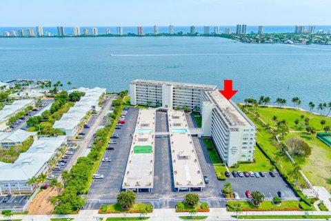 Condominio en venta en Lake Park, Florida, 2 dormitorios, 133.78 m2 № 1100150 - foto 22