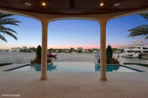 Villa ou maison à vendre à Fort Lauderdale, Floride: 8 chambres, 832.59 m2 № 55307 - photo 15