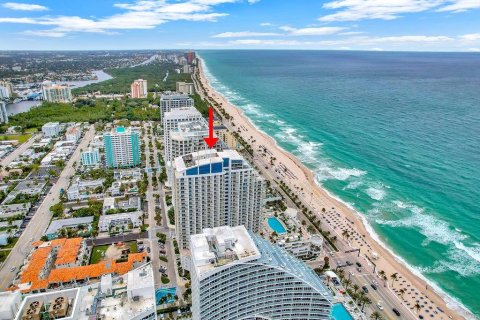 Condo in Fort Lauderdale, Florida, 2 bedrooms  № 1005108 - photo 5