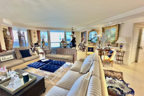 Condo in Aventura, Florida, 5 bedrooms  № 1147382 - photo 3