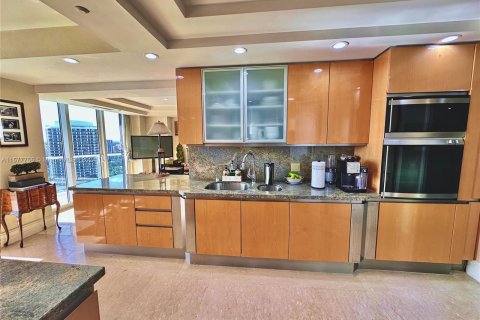 Condominio en venta en Aventura, Florida, 5 dormitorios, 310.29 m2 № 1147382 - foto 29