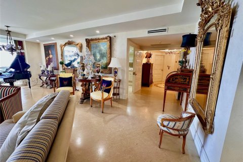 Copropriété à vendre à Aventura, Floride: 5 chambres, 310.29 m2 № 1147382 - photo 11