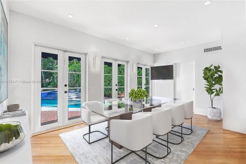 Casa en venta en Coral Gables, Florida, 7 dormitorios, 584.54 m2 № 1147335 - foto 14