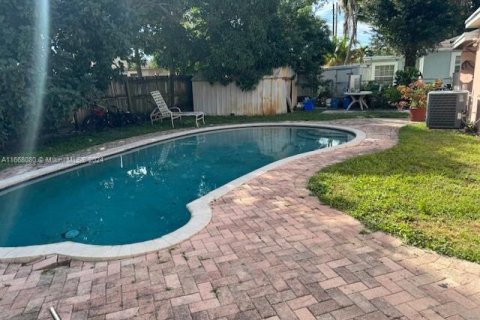 Casa en venta en Margate, Florida, 4 dormitorios, 127 m2 № 1384218 - foto 3