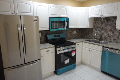 Casa en venta en Tamarac, Florida, 2 dormitorios, 95.13 m2 № 1182301 - foto 15