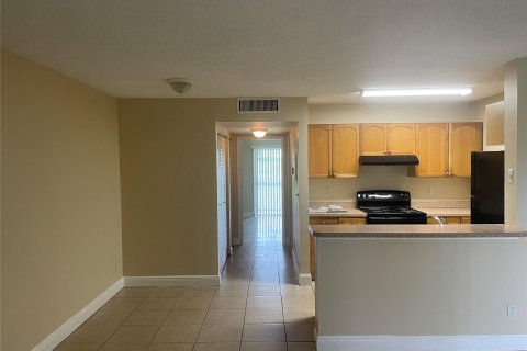 Condo in Boynton Beach, Florida, 1 bedroom  № 1189779 - photo 11