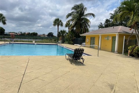 Condominio en venta en Boynton Beach, Florida, 1 dormitorio, 65.5 m2 № 1189779 - foto 9