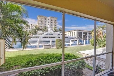 Copropriété à vendre à Fort Lauderdale, Floride: 2 chambres, 111.48 m2 № 1226481 - photo 4