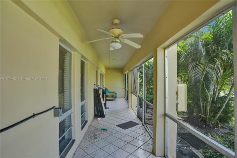 Copropriété à vendre à Fort Lauderdale, Floride: 2 chambres, 111.48 m2 № 1226481 - photo 30