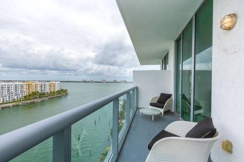 Condominio en venta en North Bay Village, Florida, 1 dormitorio, 78.04 m2 № 1402800 - foto 16