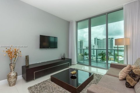 Condominio en venta en North Bay Village, Florida, 1 dormitorio, 78.04 m2 № 1402800 - foto 7