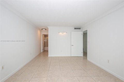 Condominio en venta en Miami Beach, Florida, 1 dormitorio, 80.27 m2 № 1269306 - foto 8