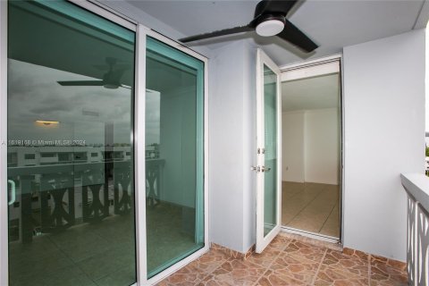 Copropriété à vendre à Miami Beach, Floride: 1 chambre, 80.27 m2 № 1269306 - photo 4