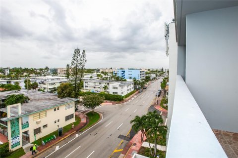 Copropriété à vendre à Miami Beach, Floride: 1 chambre, 80.27 m2 № 1269306 - photo 6