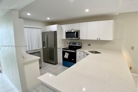 Condominio en venta en Weston, Florida, 2 dormitorios, 114.36 m2 № 666450 - foto 3