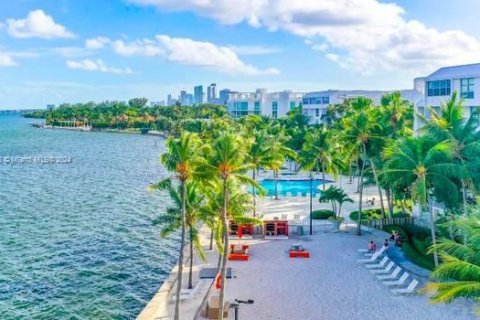 Copropriété à vendre à Miami, Floride: 2 chambres, 86.03 m2 № 1399073 - photo 6