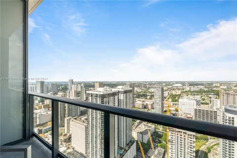 Condo in Miami, Florida, 1 bedroom  № 1399074 - photo 18