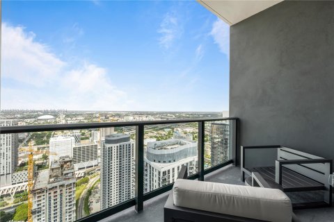 Condo in Miami, Florida, 1 bedroom  № 1399074 - photo 17