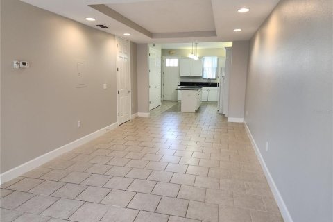 Touwnhouse à louer à Kissimmee, Floride: 3 chambres, 130.81 m2 № 1369340 - photo 5