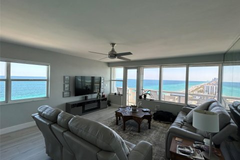 Condominio en venta en Hollywood, Florida, 3 dormitorios, 153.29 m2 № 1101945 - foto 15