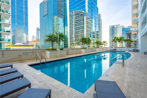 Condo in Miami, Florida, 1 bedroom  № 1368783 - photo 23