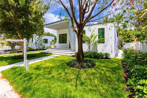 Casa en venta en Miami, Florida, 3 dormitorios, 167.22 m2 № 1368743 - foto 6