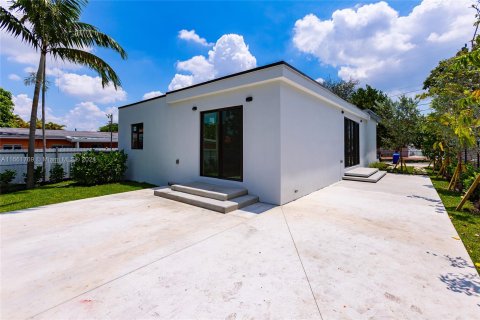 Villa ou maison à vendre à Miami, Floride: 3 chambres, 167.22 m2 № 1368743 - photo 14