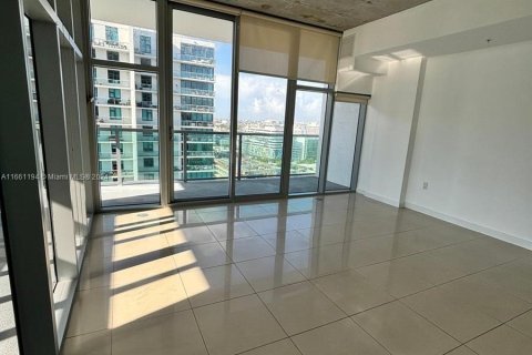 Apartamento en alquiler en Miami, Florida, 2 dormitorios, 117.34 m2 № 1368782 - foto 13