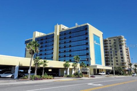 Condominio en venta en Daytona Beach, Florida, 3 habitaciones, 37.72 m2 № 1390696 - foto 3