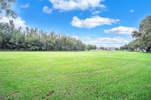 Condo in Pembroke Pines, Florida, 2 bedrooms  № 1364099 - photo 19