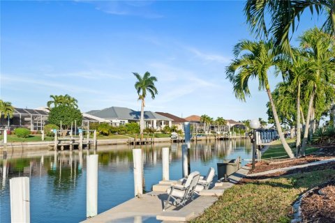 Villa ou maison à vendre à Punta Gorda, Floride: 3 chambres, 164.16 m2 № 1251352 - photo 20