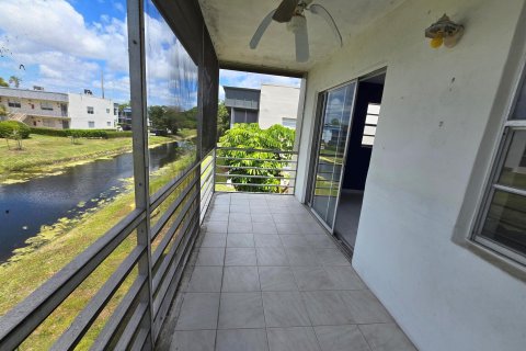 Copropriété à vendre à Delray Beach, Floride: 2 chambres, 83.8 m2 № 1146130 - photo 2