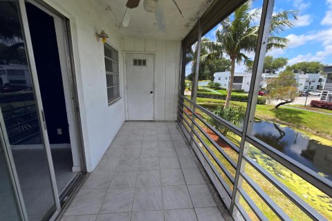 Copropriété à vendre à Delray Beach, Floride: 2 chambres, 83.8 m2 № 1146130 - photo 1