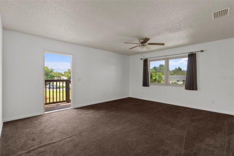 House in Punta Gorda, Florida 2 bedrooms, 125.6 sq.m. № 1312496 - photo 8