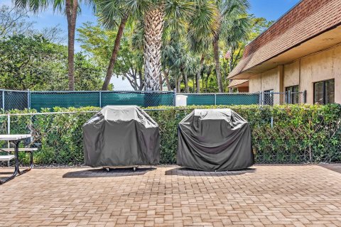 Copropriété à vendre à Tamarac, Floride: 2 chambres, 117.99 m2 № 1098941 - photo 12