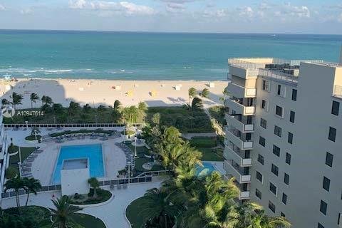 Copropriété à louer à Miami Beach, Floride: 48.77 m2 № 3883 - photo 11