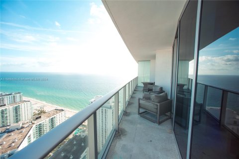 Copropriété à vendre à Hollywood, Floride: 1 chambre, 80.73 m2 № 1116071 - photo 21