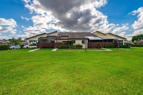 Villa ou maison à vendre à Delray Beach, Floride: 1 chambre, 93.37 m2 № 1127869 - photo 3