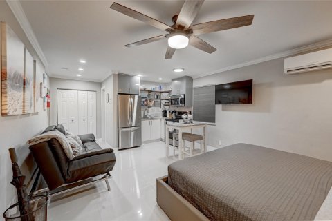 Immobilier commercial à vendre à Pompano Beach, Floride: 174.93 m2 № 846325 - photo 14