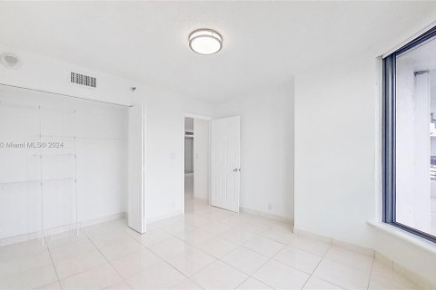 Copropriété à vendre à Aventura, Floride: 2 chambres, 101.36 m2 № 1118304 - photo 13