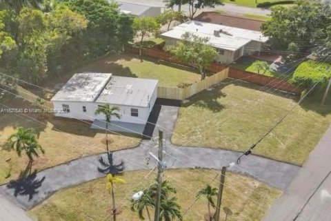 Casa en venta en Fort Lauderdale, Florida, 3 dormitorios, 77.57 m2 № 1281688 - foto 23