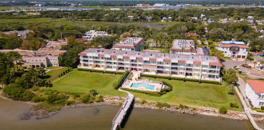 Condo in Saint Augustine, Florida, 3 bedrooms  № 859526