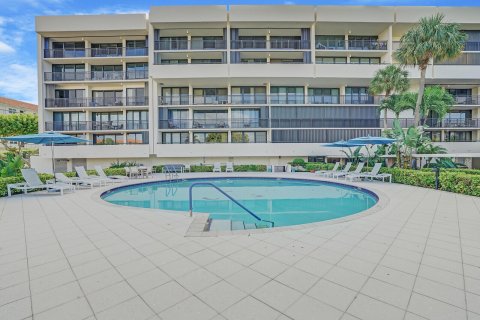 Copropriété à vendre à Boca Raton, Floride: 2 chambres, 127.74 m2 № 1182568 - photo 30