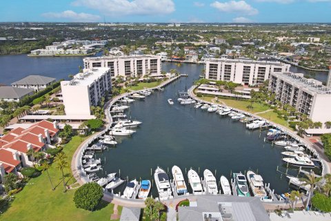 Condo in Boca Raton, Florida, 2 bedrooms  № 1182568 - photo 17