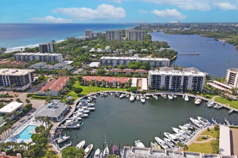 Copropriété à vendre à Boca Raton, Floride: 2 chambres, 127.74 m2 № 1182568 - photo 18